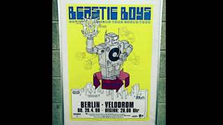 Beastie Boys - Son Of Neckbone ( 4/29/1999 Berlin, Germany )