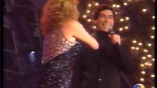 Joaquín Sabina &amp; Rocío Dúrcal: y nos dieron las 10 y las 11...