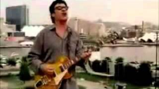 Robbie Robertson, Shine Your Light (Ladder 49)