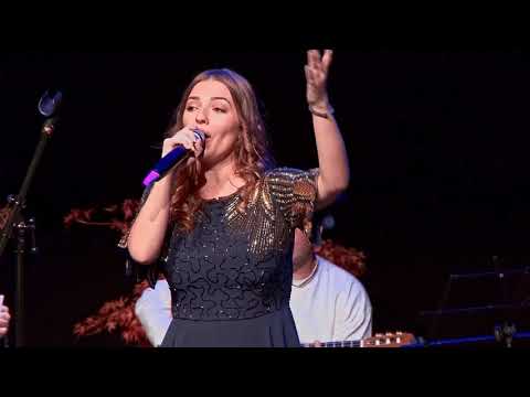 Alma Subasić Stade se cvj.rosom kititi-Čudna jada-Kiša bi pala