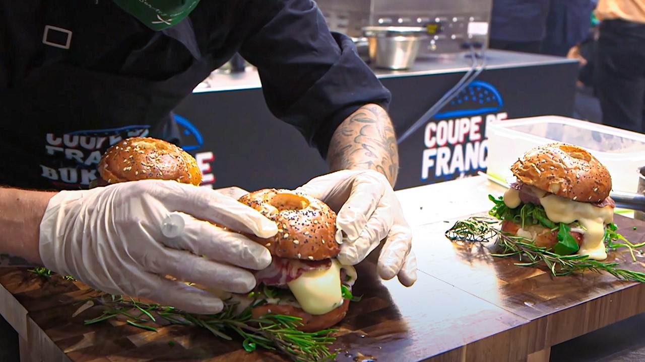 Who will win their place in the French Burger Cup?