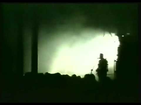 Echo and The Bunnymen 07 Over The Wall Complete Shine So Hard 1981