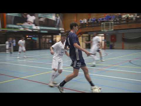 Minivoetbal: Huize Goosens Appels tegen Opel Haeck Drongen