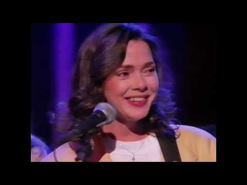 Speed of the sound of loneliness - Nanci Griffith - live BBC 1993