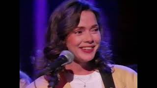 Speed of the sound of loneliness - Nanci Griffith - live BBC 1993