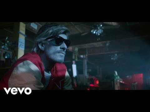 Kavinsky - Odd Look