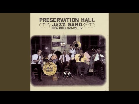 Bourbon Street Parade (Voice)