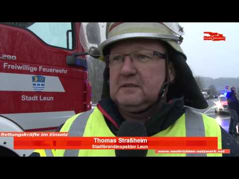 Ein Schwerverletzter bei Unfall auf B49 - Rettungshubschrauber im Einsatz (17.01.2013)