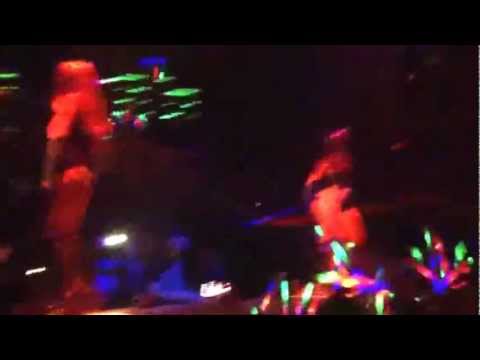 Tiesto at LIV Miami for UMF playing Baggi Begovic "Compromise" Ft Tab