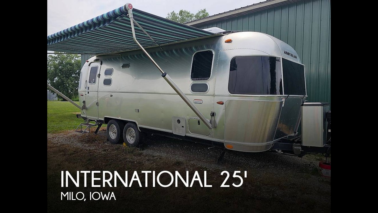 A photo of this 2023 Airstream International 25FB