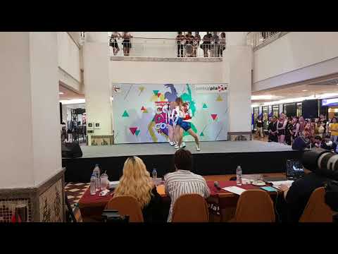 MAJESTICQUEEN COVER AOA X HARLEY QUINN