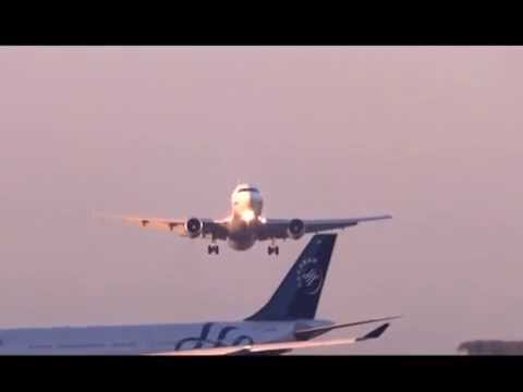 Russian airbus Boeing 767 almost crashed in Barcelona airport 06.07.2014