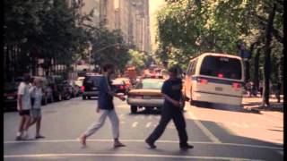 Acda en de Munnik - Laat me slapen (videoclip)