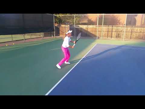 Esther Vyrlan practicing forehand pt 2