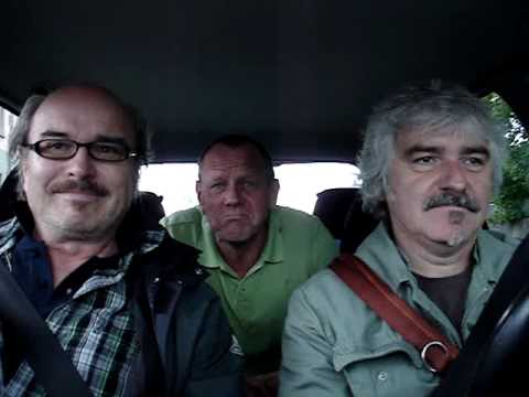 Ulrich und Karl mit Rüde -  Unterstützungspaket für Griechenland.