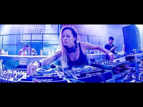 Deborah De Luca - Fuori (Gino Panelli VS Rish & Mike Leithal Re Edit)