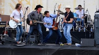 Clay Walker - Your Love Makes Me Want to Stay (New Song) - CMA Fest Riverfront Stage - 06/12/15