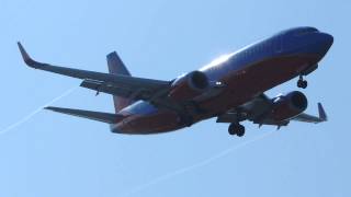 Southwest Airlines Boeing 737-300 [N642SW] landing in LAX