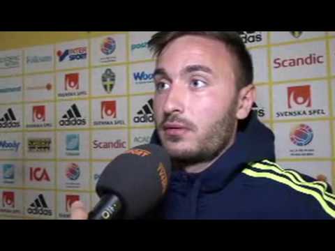 Tankovic besviken: "Varit med hela vägen och nu bänkas jag..." - TV4 Sport