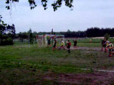 Huragan Łomnica - Obra II Zbąszyń 1:2  [karny]