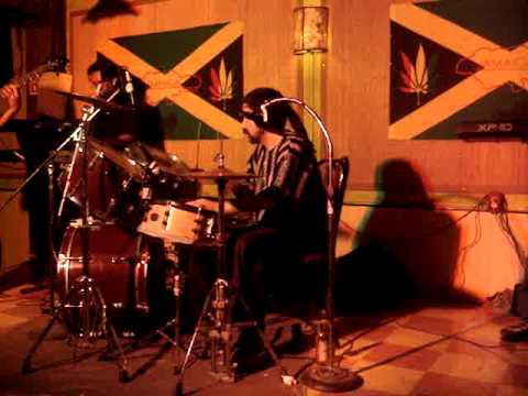 Es amor! Salvador Zepeda & The Soul System (en vivo en el tuca rasta)