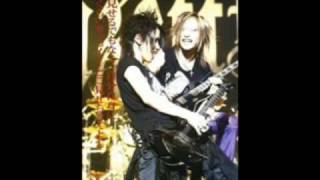 the gazette art drawn vy vomit and agony