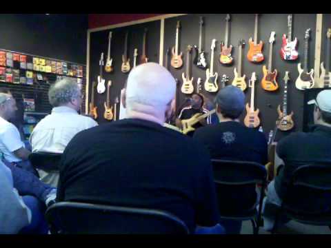 Anthony Wellington warm up at Atlanta Bass Gallery Clinic