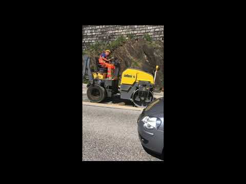 Strassenbauarbeiten in Brissago TI