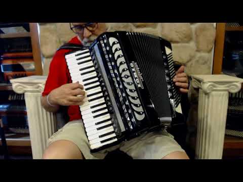 2949 - Black Iorio Accorgan Orchestra Piano Accordion LMM 41 120 $999