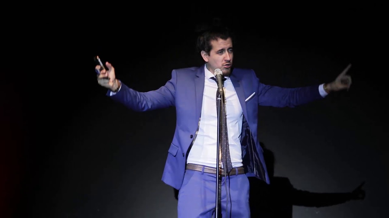 AFONSO PADILHA - O DIA QUE EU QUASE FIZ UM MENAGE