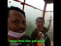 MINUM KOPI MANIS DI JEMBATAN GANTUNG GIRPASANG KLATEN SEBELUM NAIK GONDOLA WISATA