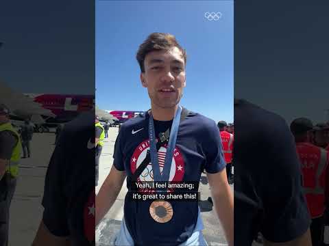 ????????✈️???????? The Olympic Flag is in Los Angeles, and this is how it arrived! ✨