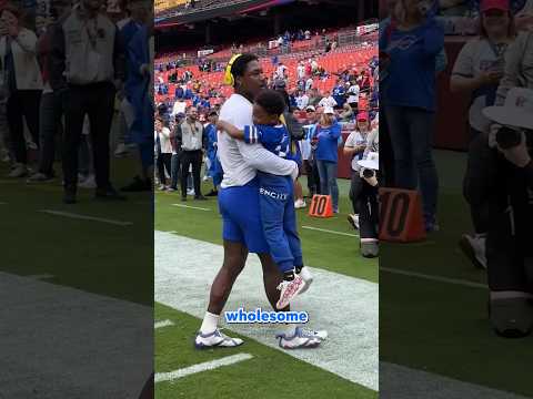 Stefon Diggs’ Wholesome Moment with a Fan ❤️ #shorts