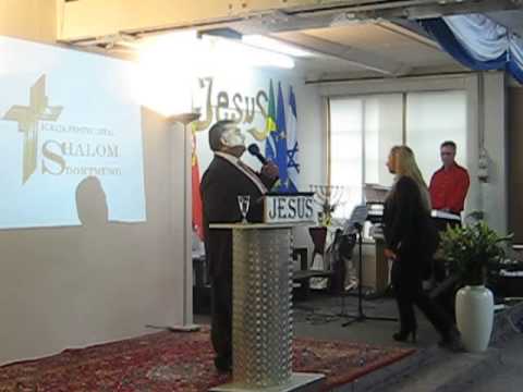 (I Parte)Apostolo Rui Maia E Sua Esposa Ména Na L Shalom Dortmund 06.10.2013