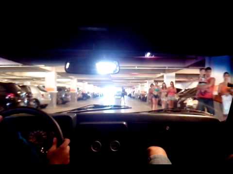 Role de Opala aspirado no shopping - entrada