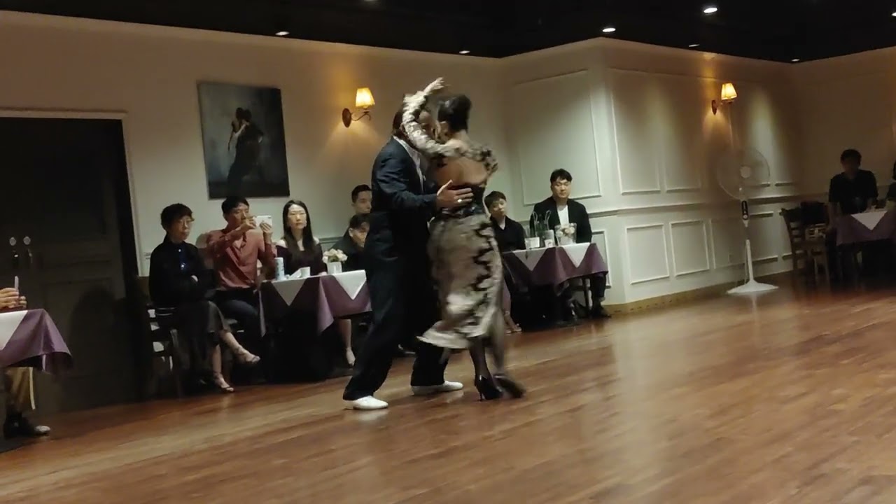 Video thumbnail for Pablo Inza & Sol Cerquides