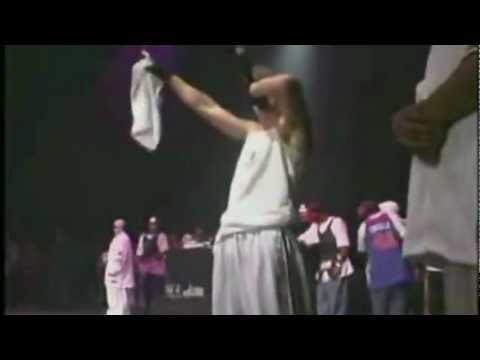 Eminem Ft. 50 Cent & D12 - Rapgame (Live Performence)