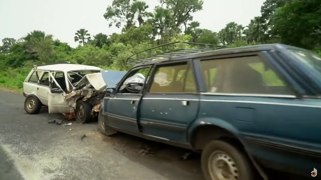 Deadliest Journeys | Senegal: Head Out of Water