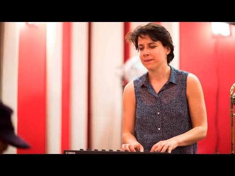 Naomi Moon Siegel 'Fortifying Love' | Live Studio Sessions