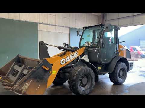 Video: Case 121F læssemaskine 1