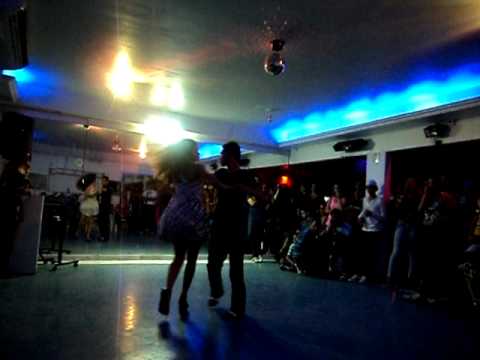 Sarah Kalyandra - Zouk Surpresa :D