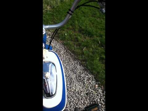 Puch MV 50 stationary running & Sound