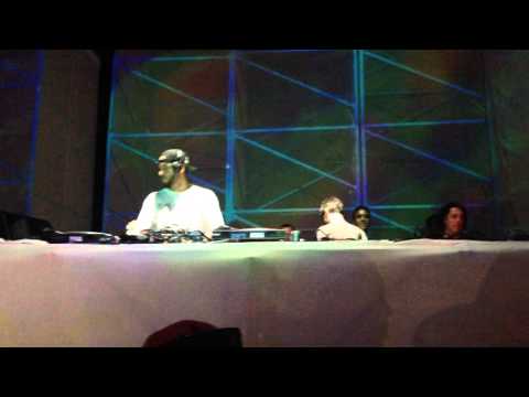 LOCO DICE playing M.A.M. - Real Things (Downhill Music) at Ephemere Festival