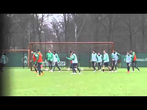 Werder trainiert wieder in Bremen