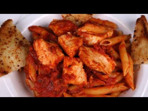 EPISODE 41: SKINNY CHICKEN PASTA (CHEESECAKE FACTORY)) FT. GABY