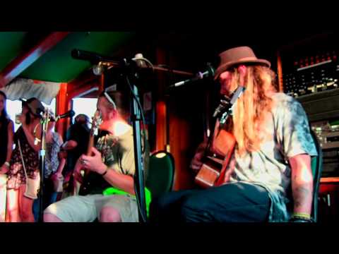Gubbulidis - 2. Polluted Beauty 2015-07-07 Dutch Apple Cruise (Twiddle Duo)