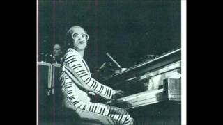 10. Dan Dare, Pilot of the Future (Elton John - Live at the Rainbow 5/7/1977)