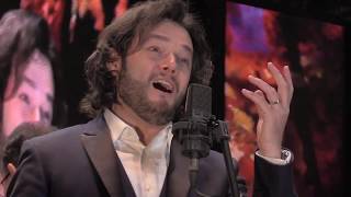 Tenor Arturo Chacón-Cruz sings Granada (A.Lara)