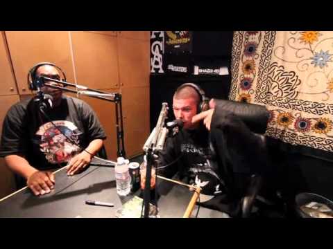Parish Smith of EPMD live emcee'n on soul assassin radio shade45