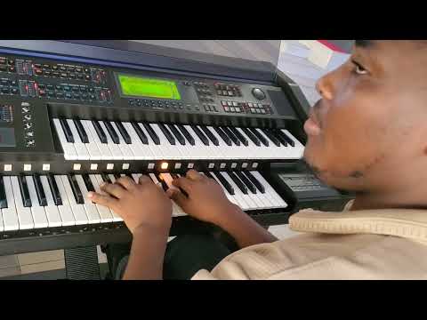 MAWAZO NINAYOWAWAZIA NINYI||J. MGANDU